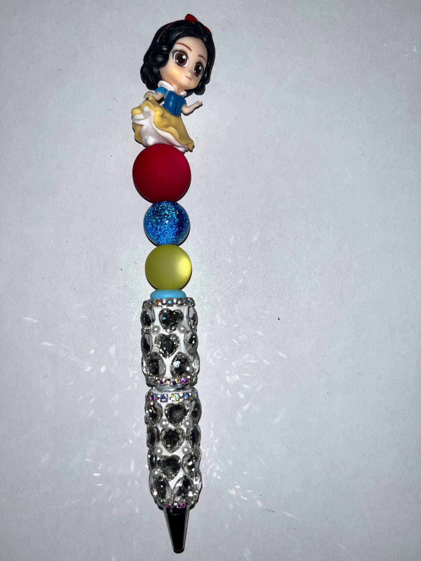 Snow White Heart Rhinestone Pen